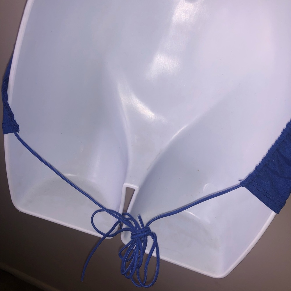Blue Top Ruched sides - Picture 6 of 6